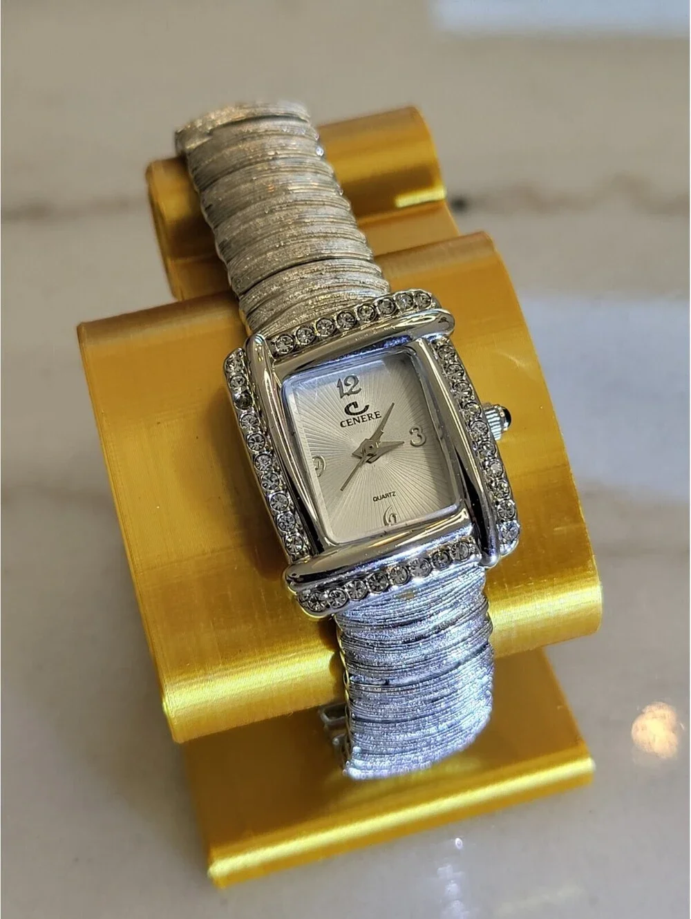 Vtg Cenere Woman’s Watch New Battery Silvertone 7